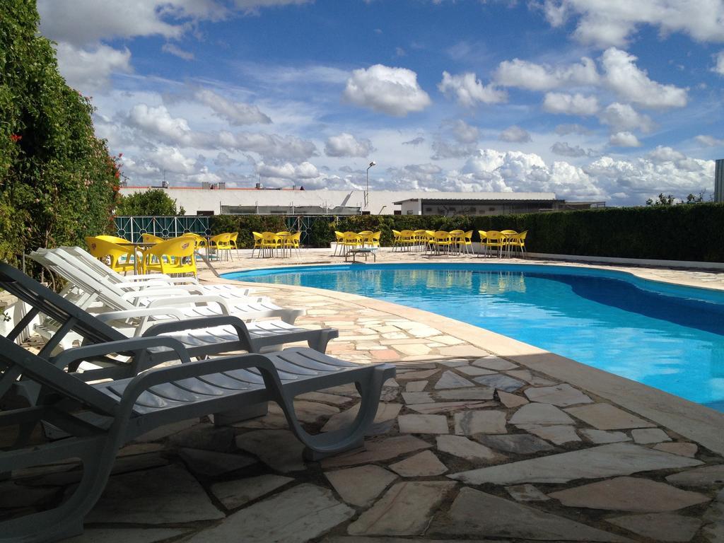 Penzion Granada Holidays São Martinho do Porto Exteriér fotografie